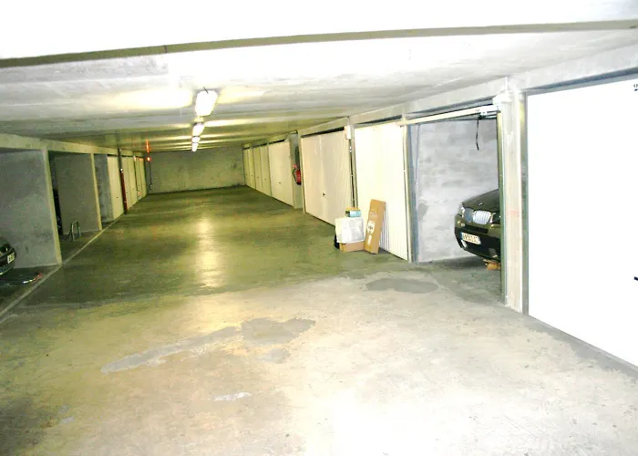 Bristol Park - Parking - 5mn Walk From Palais Des Festivals