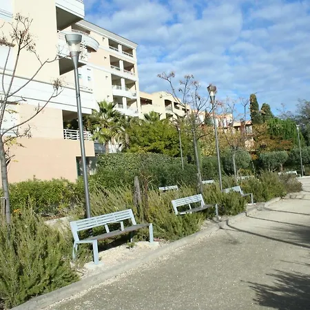 Bristol Park - Parking - 5mn Walk From Palais Des Festivals